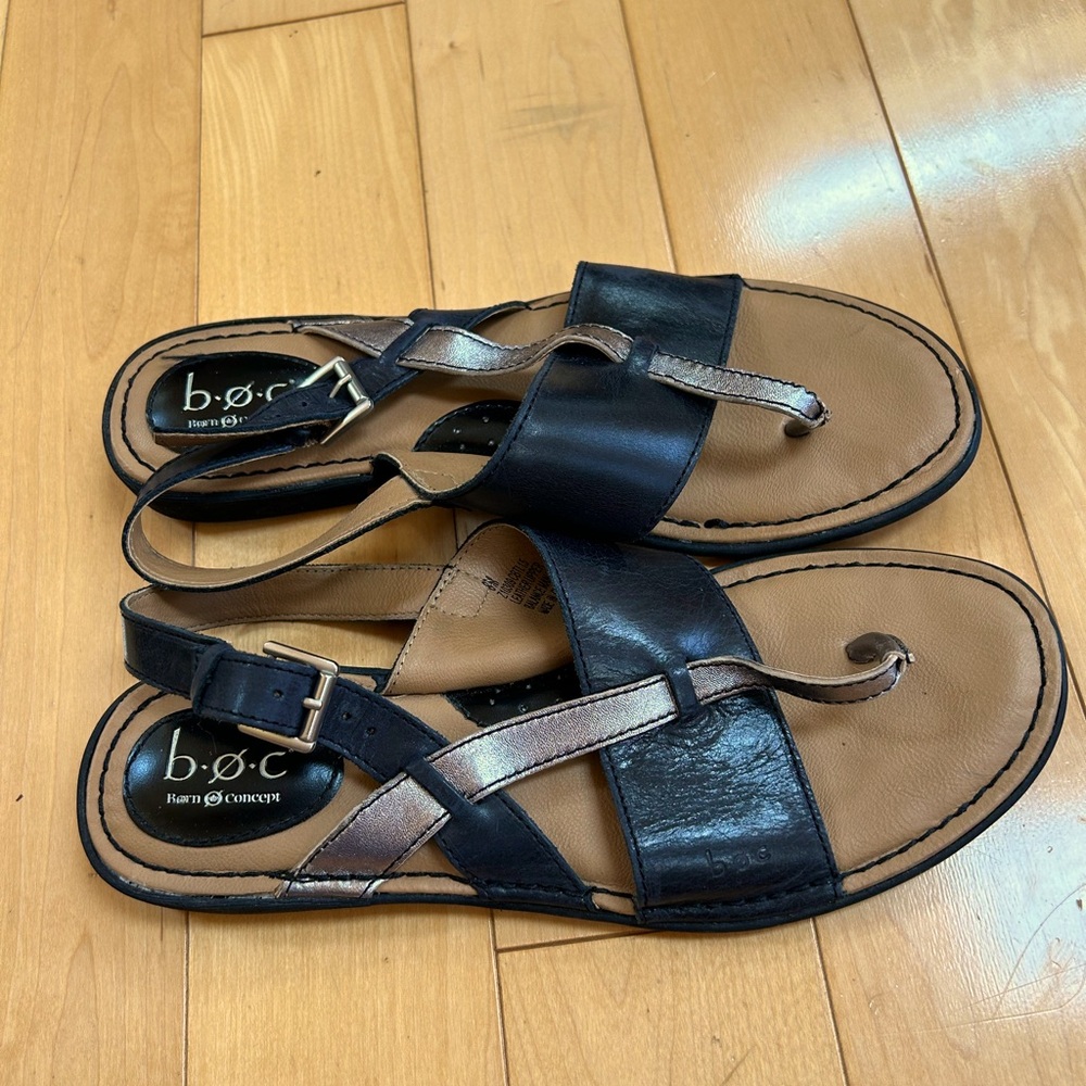 Born black and silver sandals